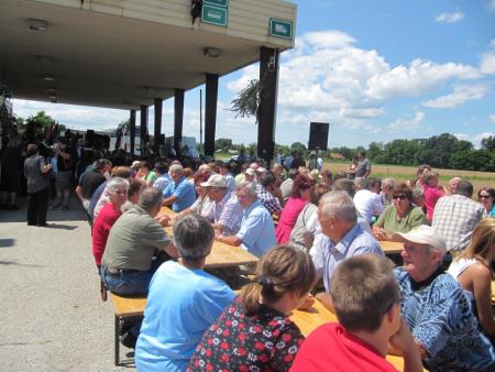 Prireditev ob vstopu Hrvaške v EU na mejnem prehodu Gibina 2